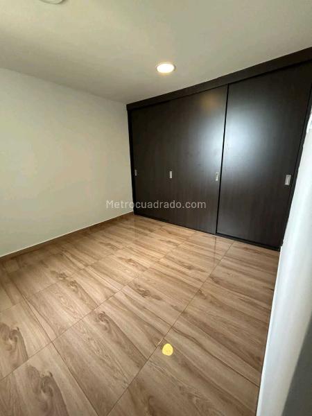 Beautiful 3BR Apartment in Robledo Pajarito - 3