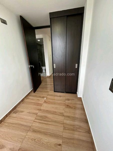 Beautiful 3BR Apartment in Robledo Pajarito - 5