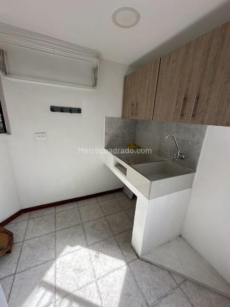 4BR Apartment Near EAFIT University in El Poblado - 6