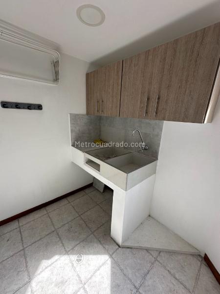 4BR Apartment Near EAFIT University in El Poblado - 7