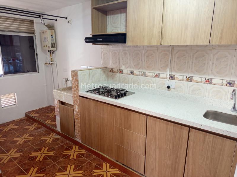 Apartamento Amplio de 3 Alcobas en Rodeo Alto - 2