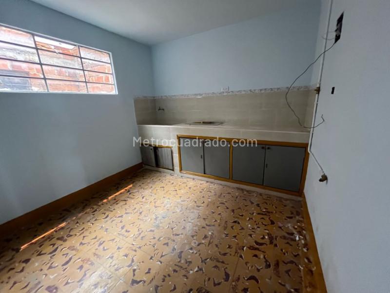 3BR Apartment for Rent near Schools in Belún Rincn, Medellín - 5