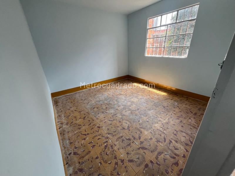 3BR Apartment for Rent near Schools in Belún Rincn, Medellín - 6