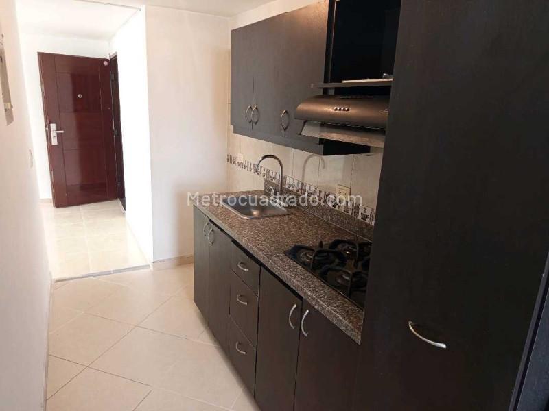 Apartamento Acogedor de 3 Alcobas en Rodeo Alto - 7