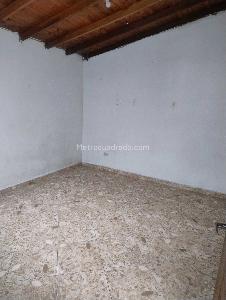 Casa de 3 alcobas en venta en La Gran Avenida, Medellín, 91 m² · foto 9 de 20