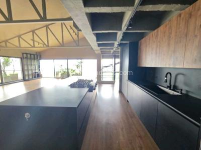Apartamento de 5 alcobas en venta en Poblado San Lucas, Medellín, 365 m² · foto 2 de 20