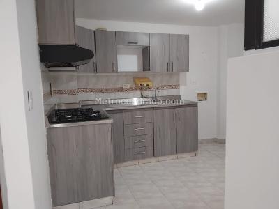 Apartamento de 3 alcobas en venta en Las Mercedes, Itagüí, 70 m² · foto 2 de 20