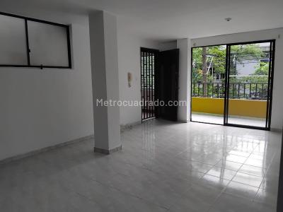Apartamento de 3 alcobas en venta en Las Mercedes, Itagüí, 70 m² · foto 4 de 20