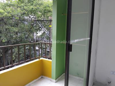 Apartamento de 3 alcobas en venta en Las Mercedes, Itagüí, 70 m² · foto 10 de 20