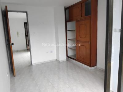 Apartamento de 3 alcobas en venta en Las Mercedes, Itagüí, 70 m² · foto 15 de 20