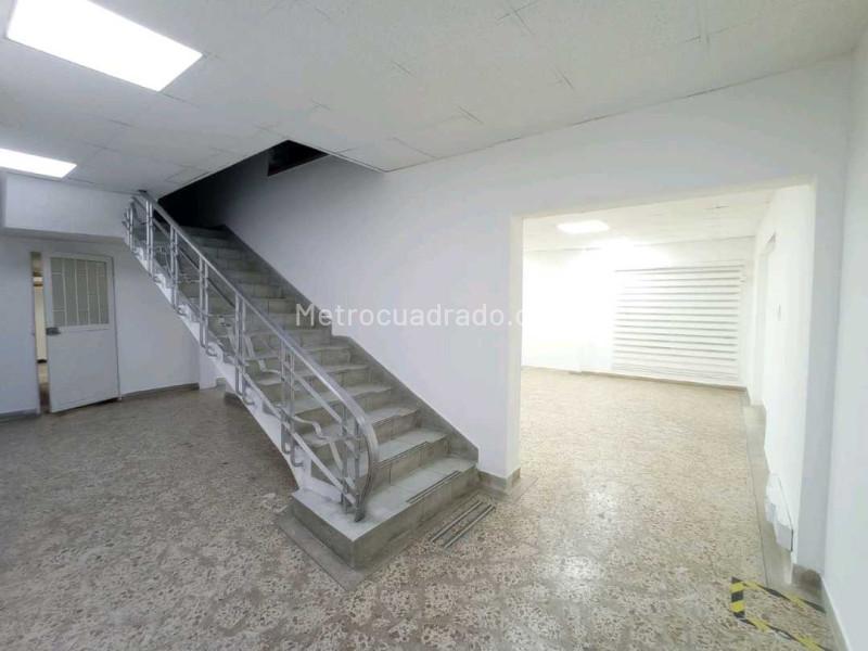 Commercial House for Rent in Estadio - 2