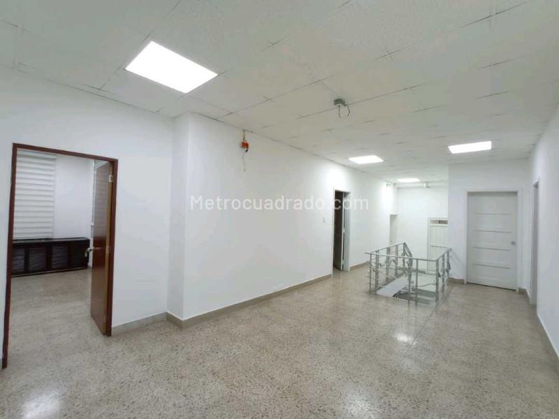 Commercial House for Rent in Estadio - 9