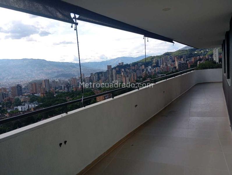 Apartamento Moderno de 3 Alcobas con Terraza en Los Gonzalez - 9