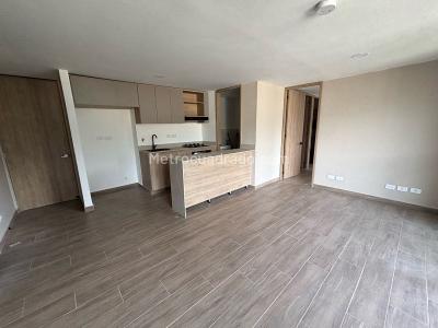 Apartamento en venta en Loma De San Jose, Sabaneta · foto 3 de 13
