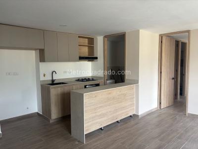 Apartamento en venta en Loma De San Jose, Sabaneta · foto 5 de 13