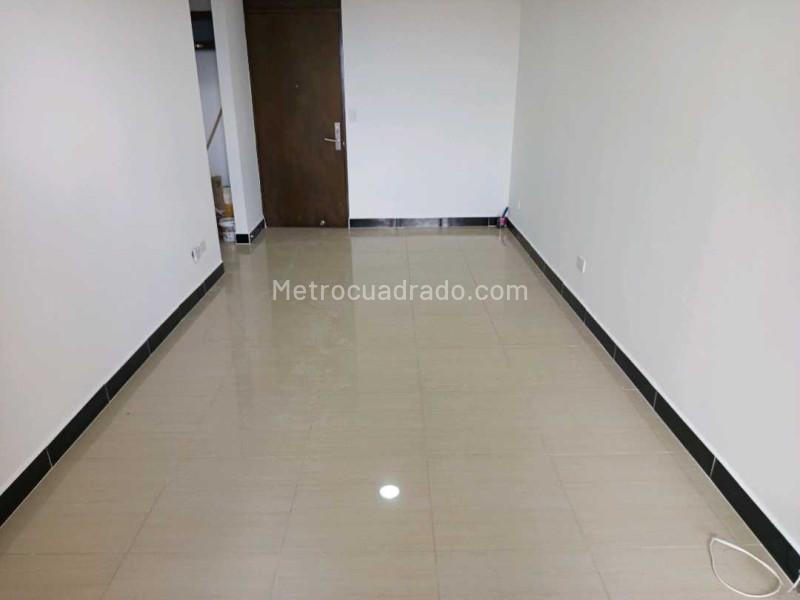 Apartamento Cómodo de 3 Alcobas en Rodeo Alto - 7