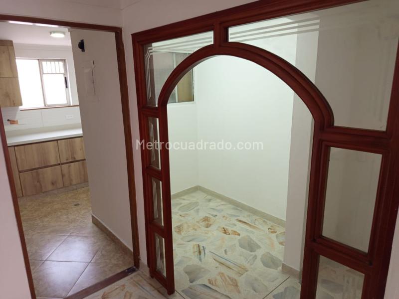 Casa Tipo Tríplex en Arriendo en La Mota - 9