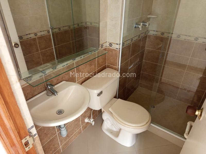 3BR Apartment with Balcony in Rodeo Alto - 9