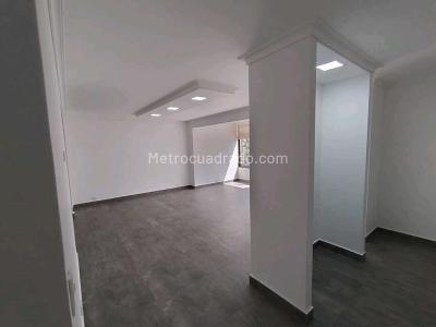 Apartamento de 3 alcobas en venta en El Poblado, Medellín, 210 m² · foto 12 de 20