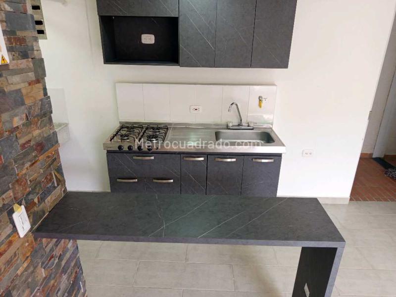 3BR Apartment for Rent in San Antonio de Prado (52 m²)