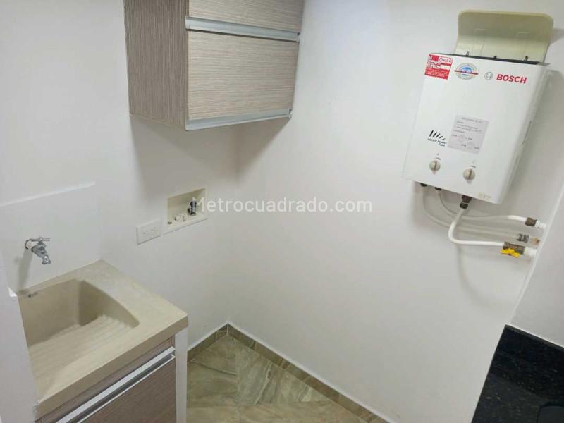 2BR Apartment for Rent in Robledo Peninsula with Balcony - 3