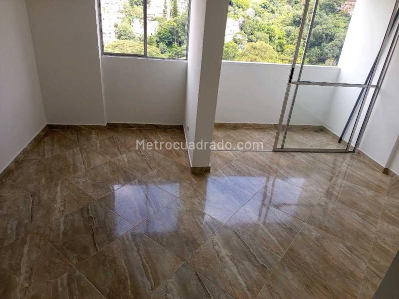 2BR Apartment for Rent in Robledo Peninsula with Balcony - 4