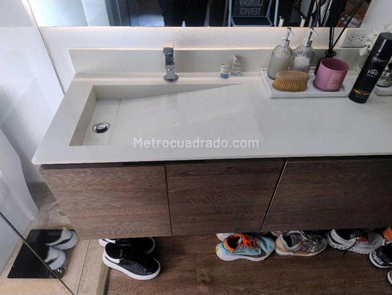 Amplio Apartamento de 2 Alcobas en San Lucas, El Poblado - 3