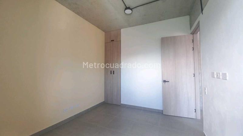 Industrial-Style 2BR Apartment for Rent in Santa Ana - 5