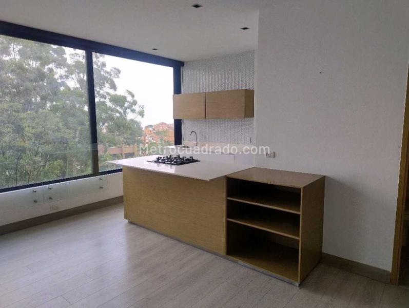 1BR Apartment with Jacuzzi in Poblado San Lucas - 2