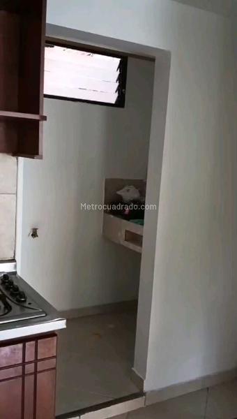 Apartamento Bonito de 2 Alcobas en Santa Mónica - 2