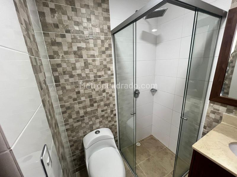 3BR Apartment in Loma Del Escobero (80 m²) - 4