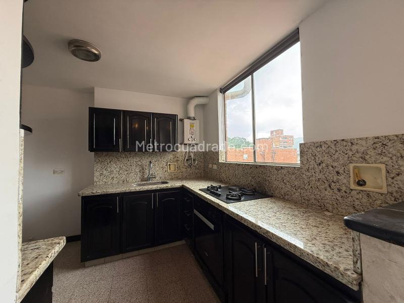 Espectacular Apartamento de 3 Alcobas en Conquistadores - 8