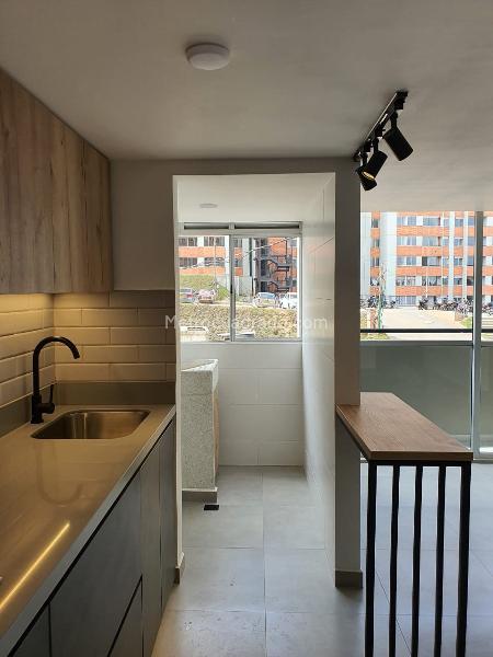 Modern 2BR Apartment with Balcony in Fontibón (Rionegro) - 2