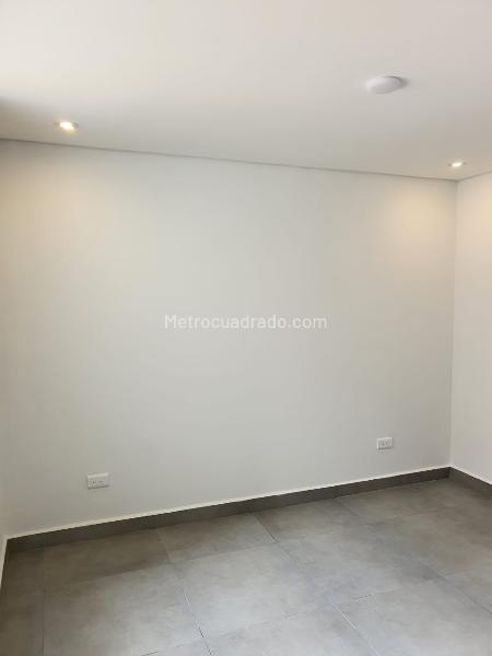 Modern 2BR Apartment with Balcony in Fontibón (Rionegro) - 6