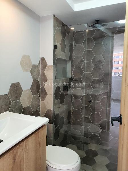 Modern 2BR Apartment with Balcony in Fontibón (Rionegro) - 7