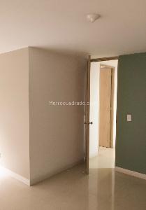 Apartamento de 3 alcobas en arriendo en Cumbres, Envigado, 100 m² · foto 10 de 12