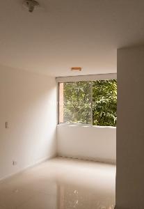 Apartamento de 3 alcobas en arriendo en Cumbres, Envigado, 100 m² · foto 11 de 12