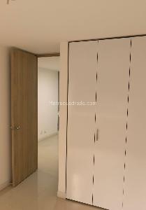 Apartamento de 3 alcobas en arriendo en Cumbres, Envigado, 100 m² · foto 12 de 12