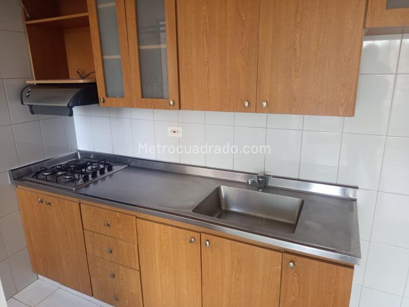 Charming 2BR Apartment in Belen Loma De Los Bernal