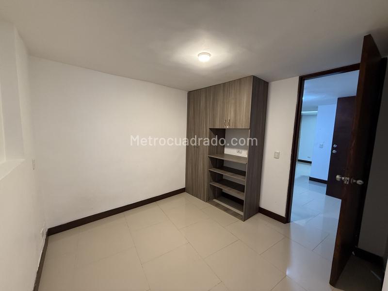 Apartamento tipo casa de 2 Alcobas en Loma de los Parra - 7