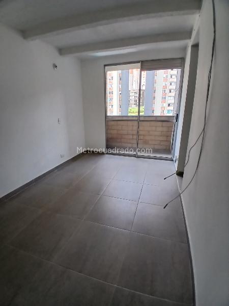 Apartamento en Las Lunas, Robledo, con Parqueadero - 4