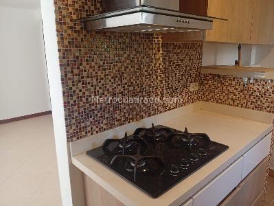 Apartamento de 2 alcobas en arriendo en Castropol, Medellín, 65 m² · foto 11 de 14