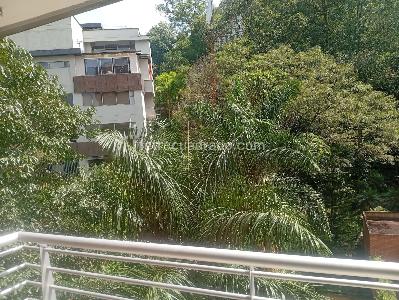 Apartamento de 2 alcobas en arriendo en Castropol, Medellín, 65 m² · foto 4 de 14