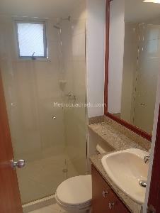 Apartamento de 2 alcobas en arriendo en Castropol, Medellín, 65 m² · foto 6 de 14