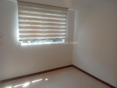 Apartamento de 2 alcobas en arriendo en Castropol, Medellín, 65 m² · foto 7 de 14