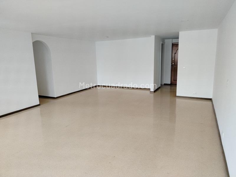 3BR Apartment in Castropol (150 m²) - 3