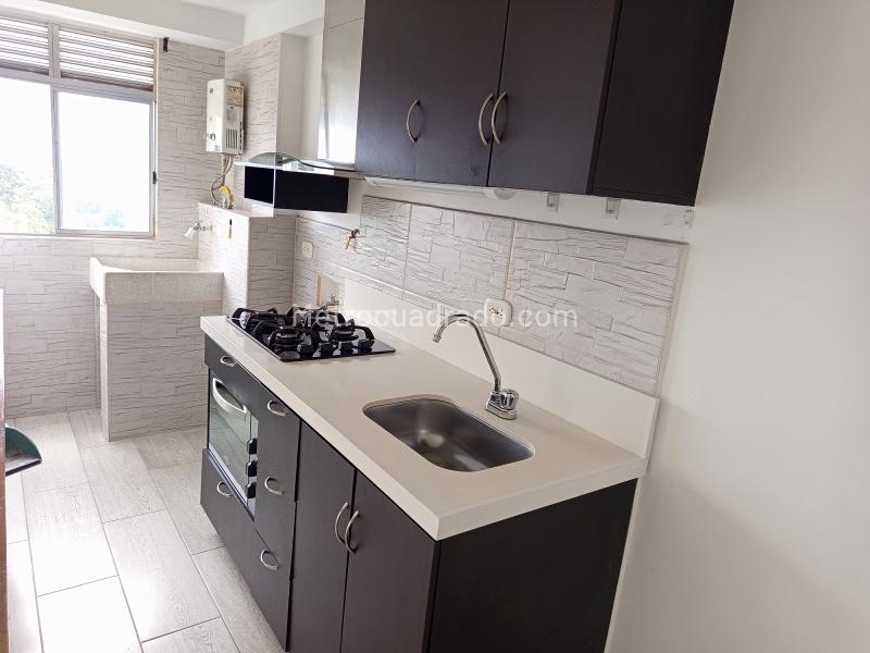 Charming 2BR Apartment with Balcony in Rodeo Alto - 2