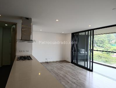 Apartamento en arriendo en Las Palmas, Medellín · foto 4 de 20