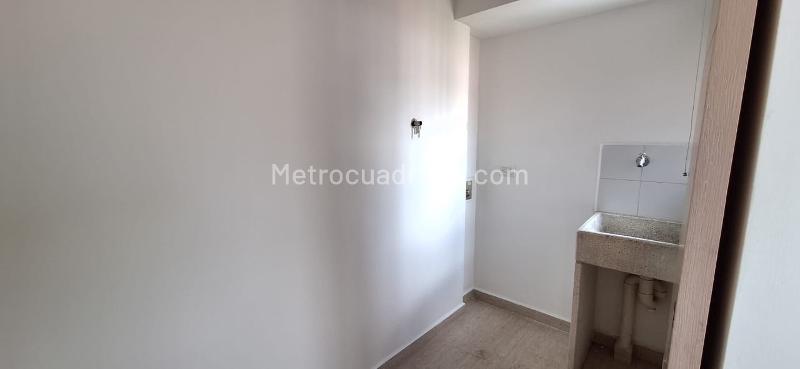 3BR Apartment with Pool and Tennis Court in Belen Loma De Los Bernal - 2