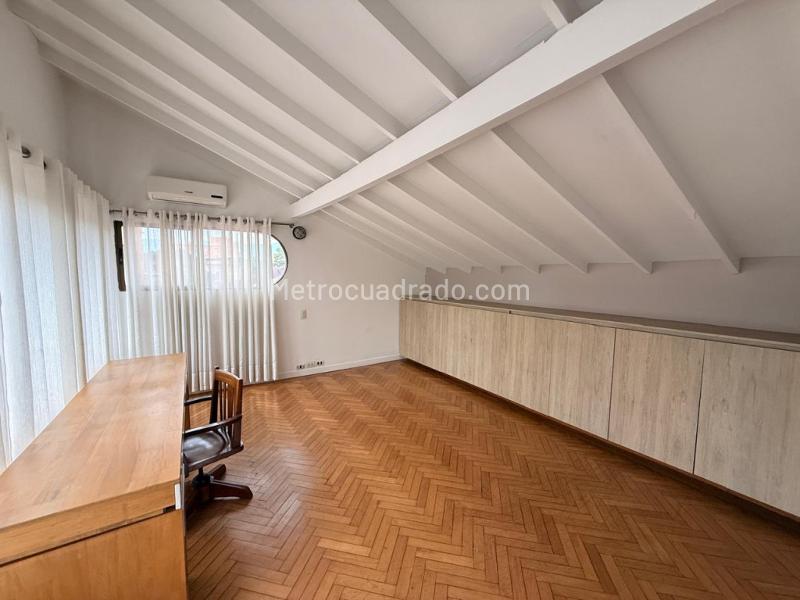 Apartamento Estiloso de 3 Alcobas en El Poblado - 7